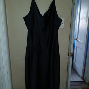 Ava & Viv Black Midi Dress